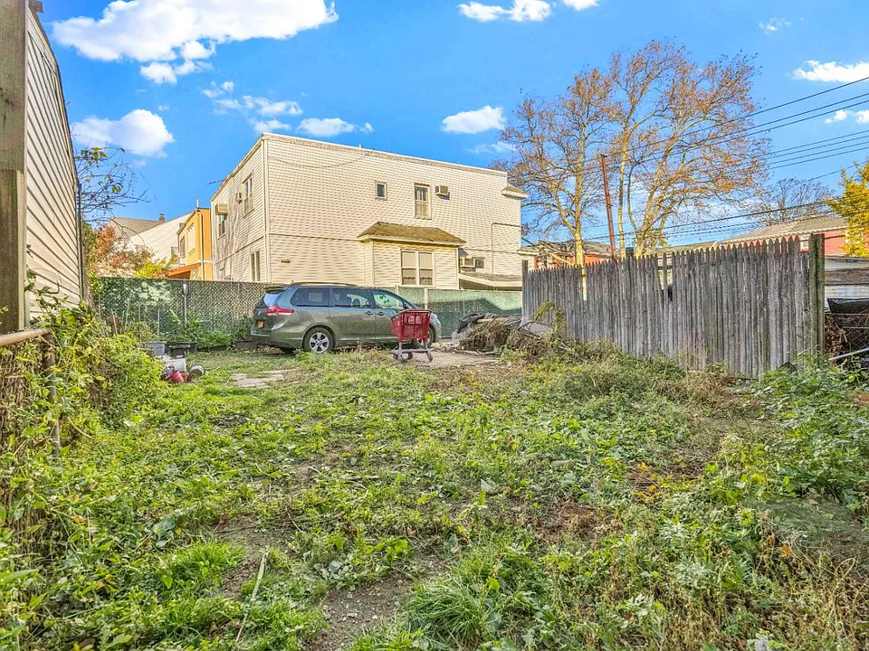 Garden of Single Family Home for Sale in 7-06 College Point, NY 11356