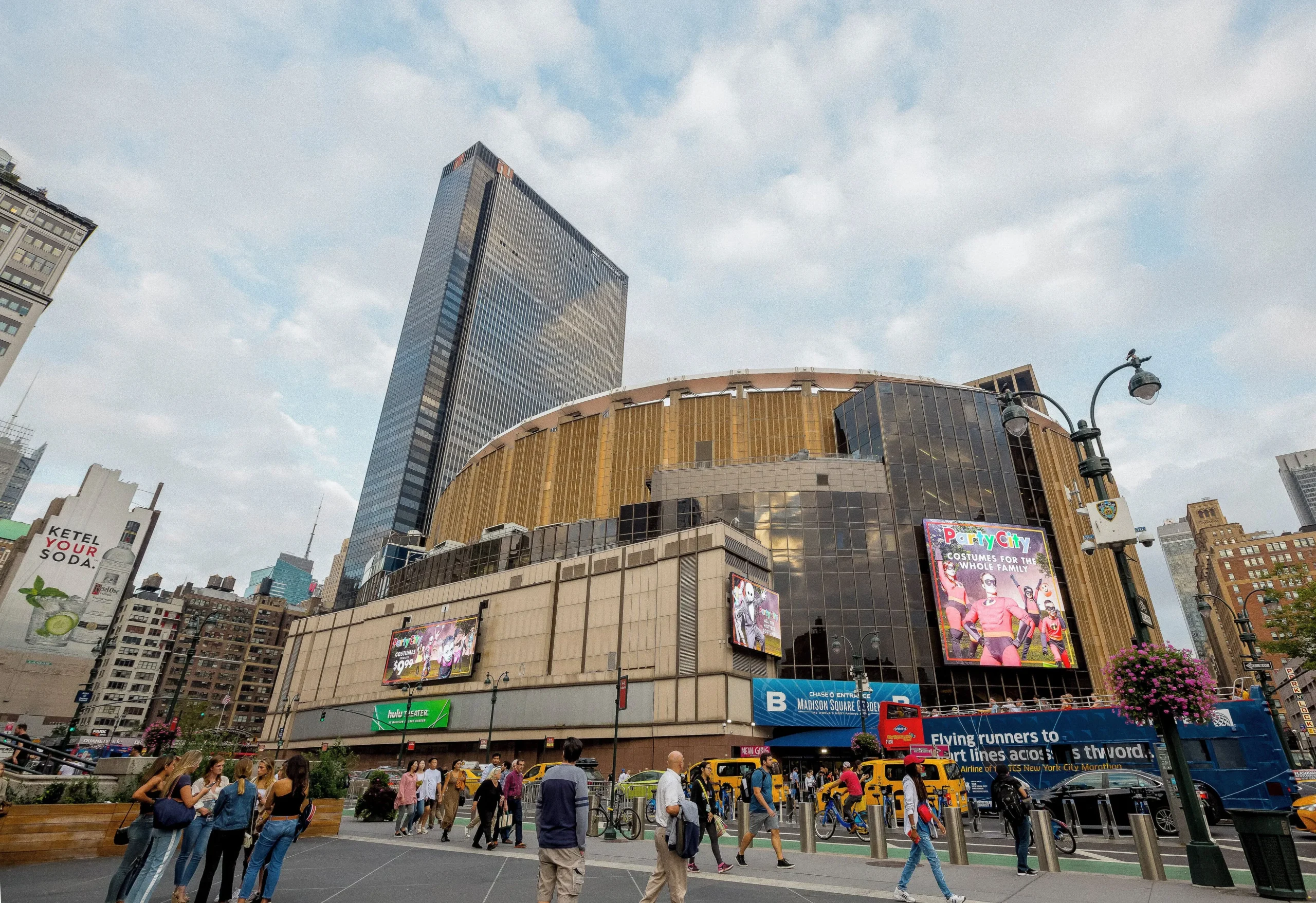 Lifestyle College Point NY