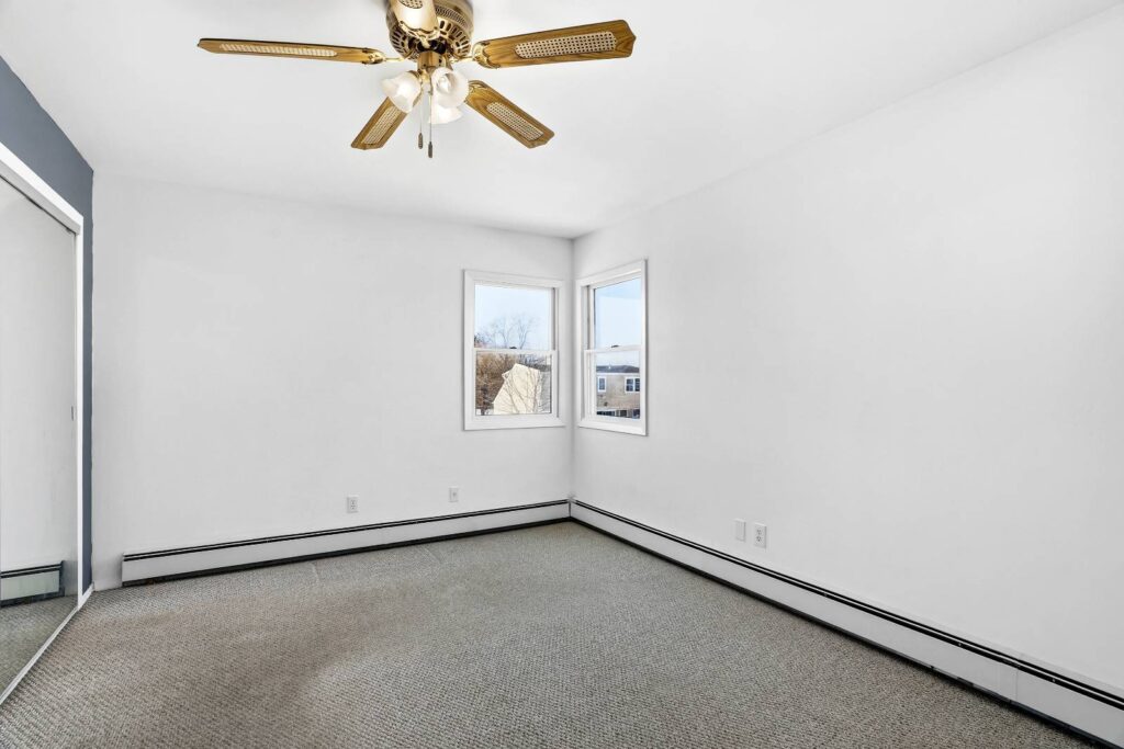 House for Sale in Freeport NY – 2nd Room View