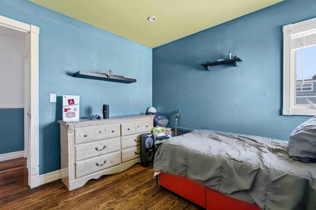 House for Sale in Freeport NY – 4th Bedroom