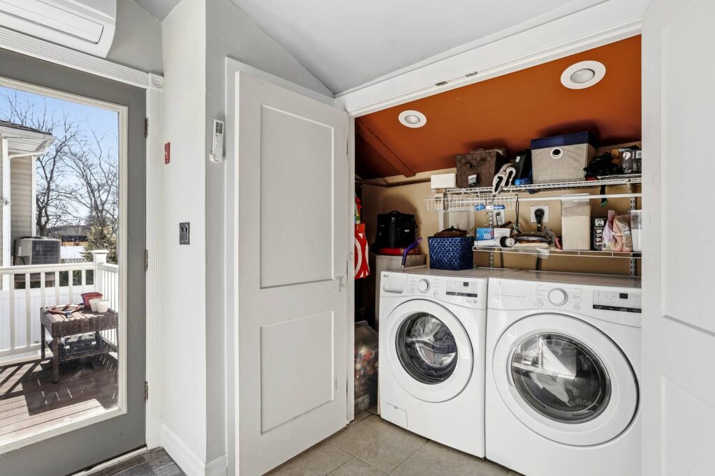 House for Sale in Freeport NY – Washing Area