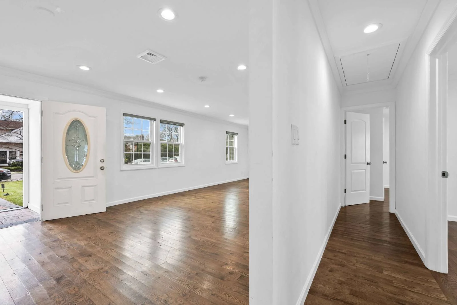 House for sale in East Meadow NY - Outside rooms door view