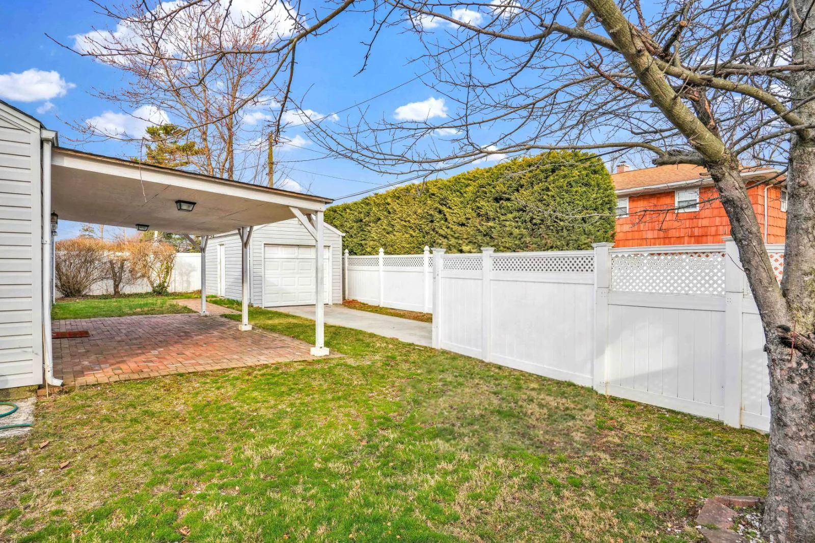 House for sale in East Meadow NY Outside