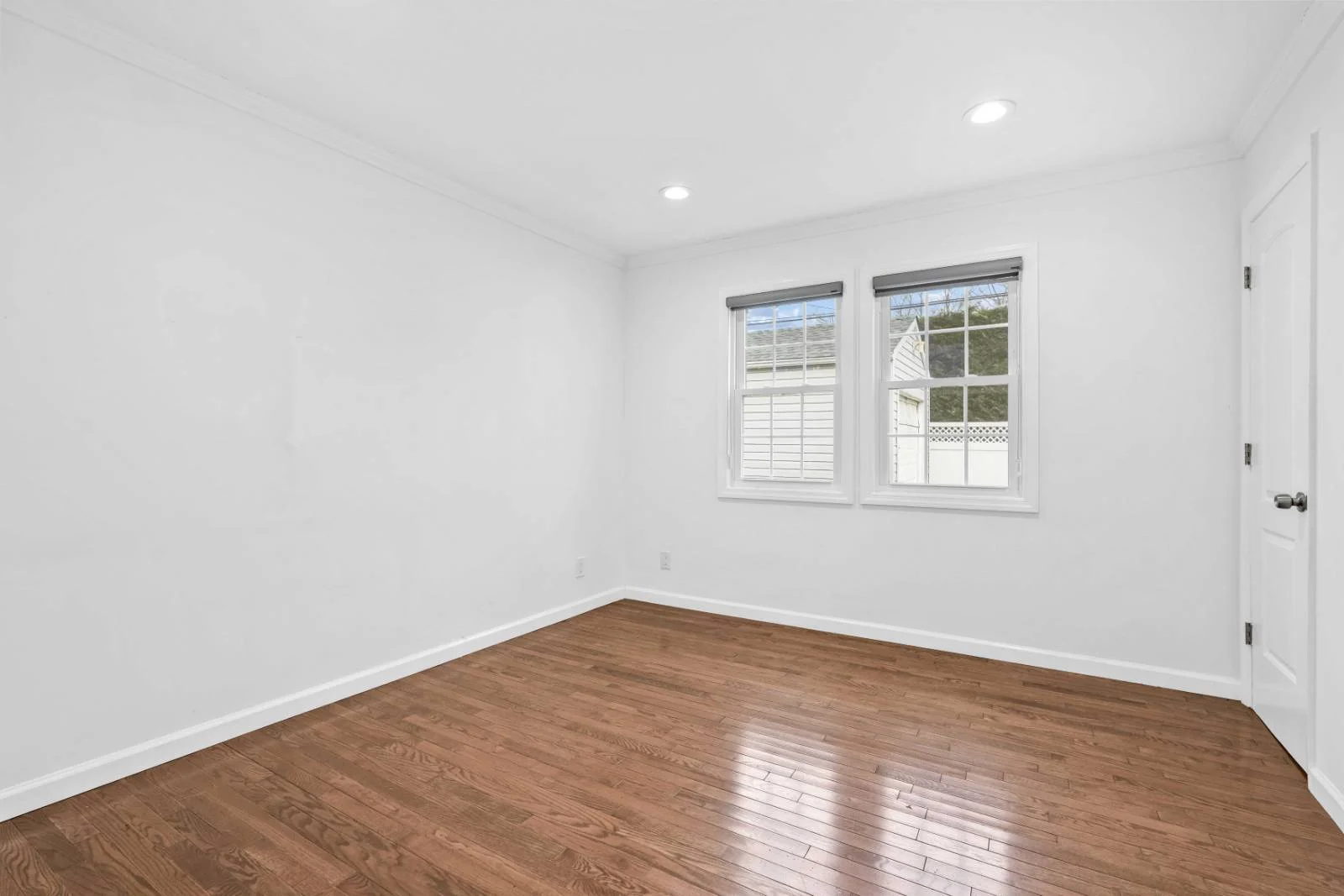 House for sale in East Meadow NY - Room Window